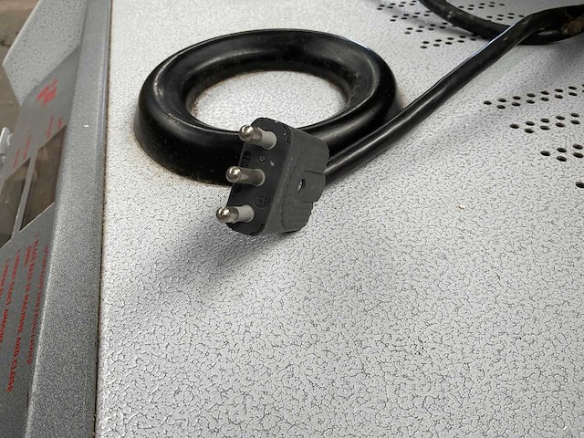 Bowlingbal reinigingsmachine - afbeelding 9 van  10