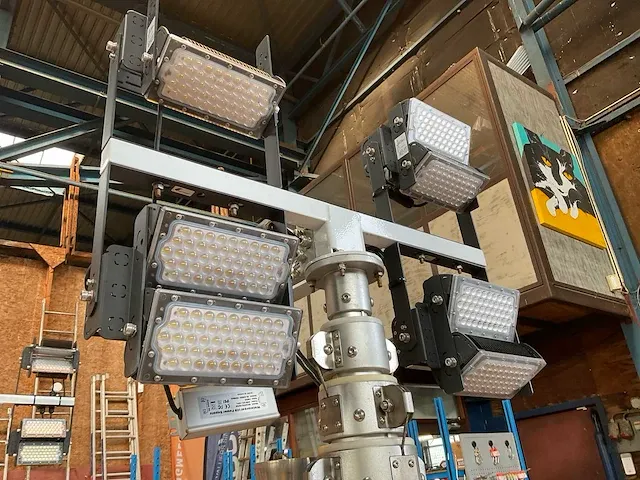Box light tower blt-180 licht toren - afbeelding 1 van  9