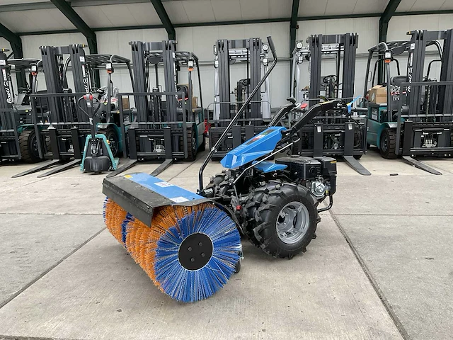 Boxer 120 cm zelfrijdende veegmachine met accessoires - afbeelding 12 van  23
