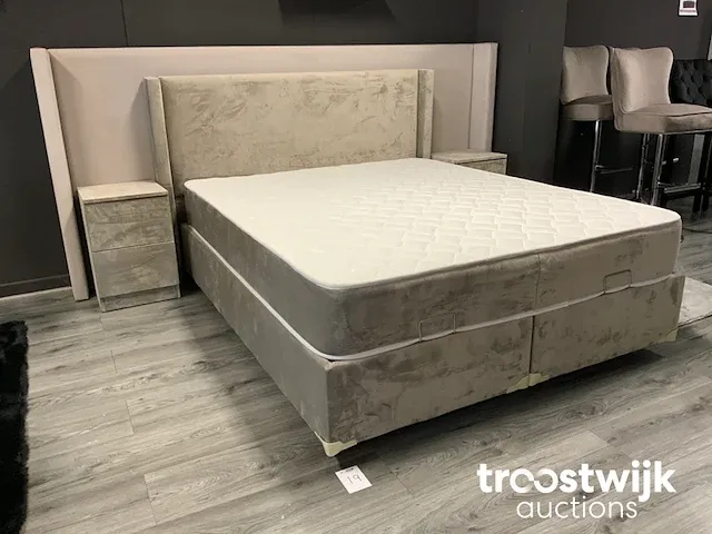 Boxspring - afbeelding 1 van  9