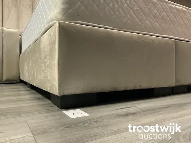 Boxspring - afbeelding 7 van  7