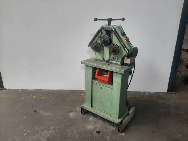Bpr - rs-302 - profielbuigmachine - afbeelding 1 van  5
