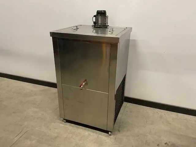 Bpz-02 ijsmachine - afbeelding 1 van  8