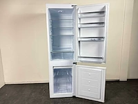 B&q ghbi7070ffuk inbouw koel-vries combinatie 182 l 41 db wit - afbeelding 4 van  7