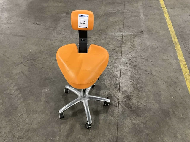 Bqe dynamic tandart kruk - afbeelding 1 van  8