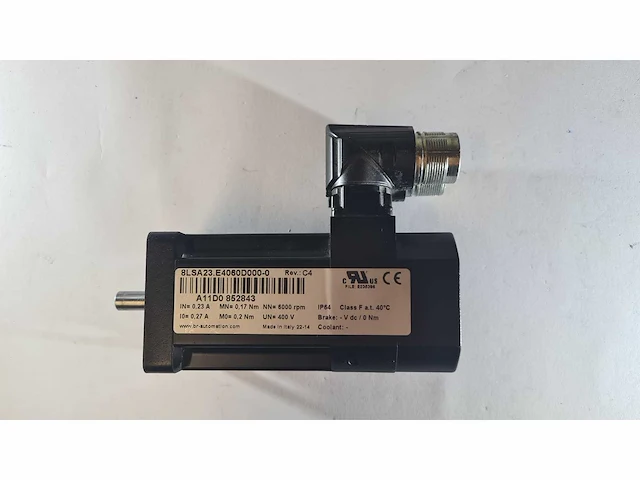B&r - 8lsa23.e4960d000-0 - servo motor - afbeelding 1 van  3