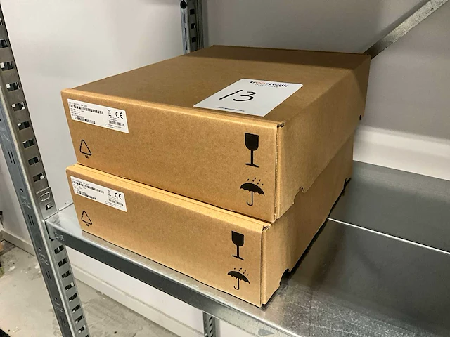 B&r 8i74t400400.op-000 frequentieregelaar (2x) - afbeelding 1 van  4