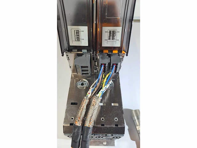 B&r acopos - e0500 + i0014d - inverter + power supply - afbeelding 4 van  6
