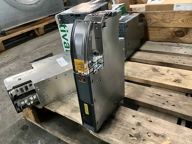 B&r acopos multi 8b0c0320hc00.00a-1 power supply - afbeelding 1 van  5