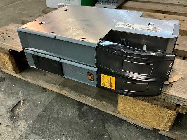 B&r acoposmulti 8b0p0440hc00.001-1 frequentieregelaar - afbeelding 4 van  6