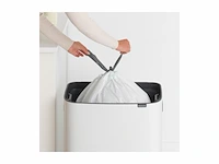 Brabantia bo touch afvalemmer xl 1 binnenemmer 60l wit - afbeelding 2 van  4
