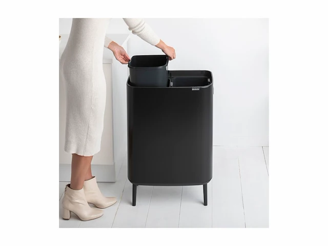 Brabantia bo touch bin hi prullenbak 2 x 30 liter afvalscheiding matt zwart - afbeelding 4 van  4