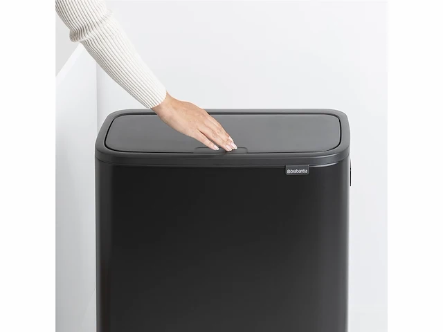 Brabantia bo touch bin hi prullenbak 60 liter matt black - afbeelding 3 van  3