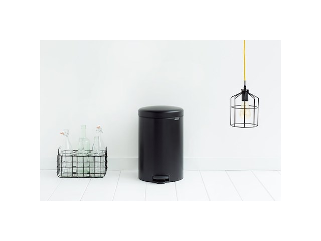 Brabantia newicon prullenbak - 20 l - zwart - afbeelding 2 van  6