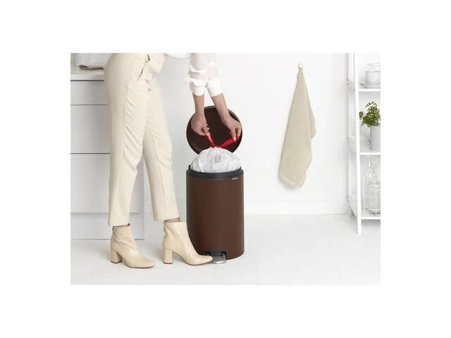 Brabantia newicon prullenbak - 20 liter - mineral cosy brown - afbeelding 2 van  4