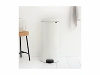 Brabantia pedal bin newicon 30l round wit - afbeelding 2 van  4