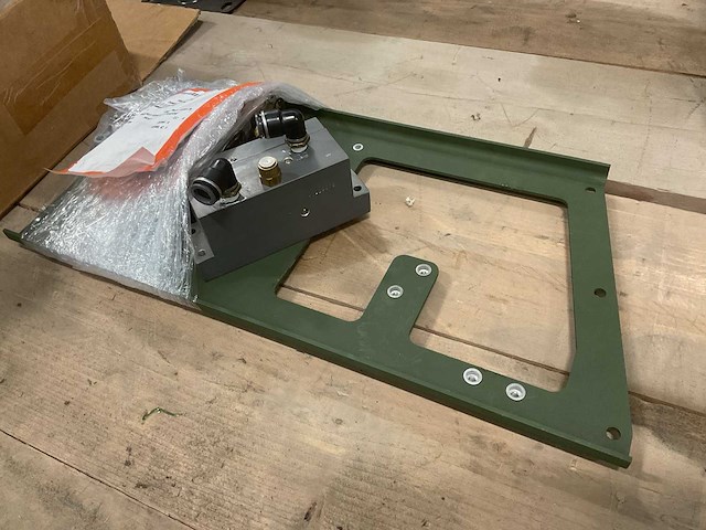 Bracket - afbeelding 3 van  4