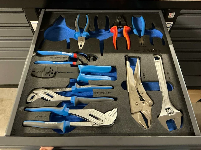 Brakel werkbank met gereedschap - afbeelding 8 van  27