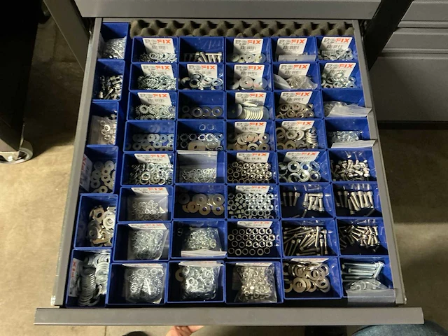 Brakel werkbank met gereedschap - afbeelding 26 van  27