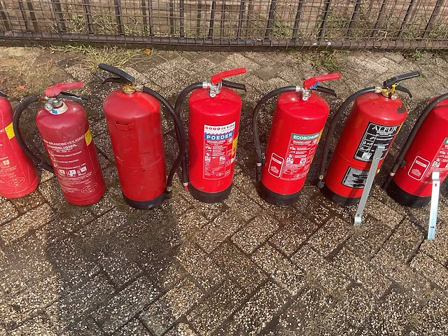 Brandblusser (12x) - afbeelding 4 van  7