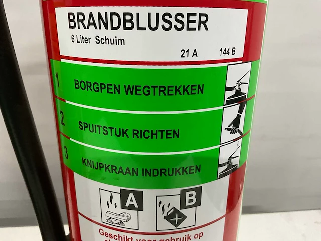 Brandblusser 6 liter schuim (3x) - afbeelding 2 van  5