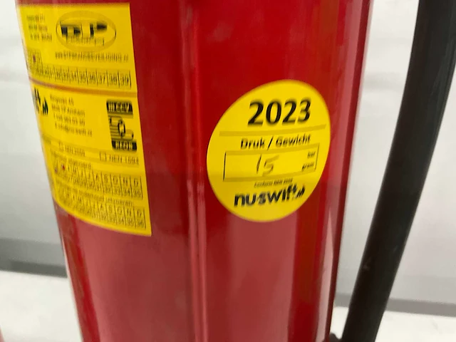 Brandblusser 6 liter schuim (3x) - afbeelding 4 van  5