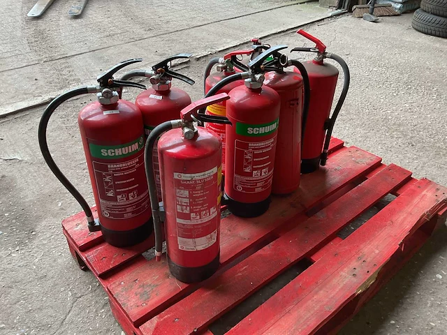 Brandblussers (8x) - afbeelding 1 van  6
