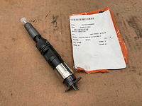 Brandstof injector - afbeelding 2 van  3