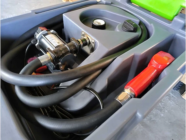 Brandstof opslagtank ibc 200 liter - afbeelding 17 van  19