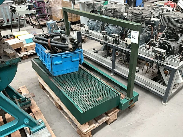 Brandstof vulstation - afbeelding 1 van  5