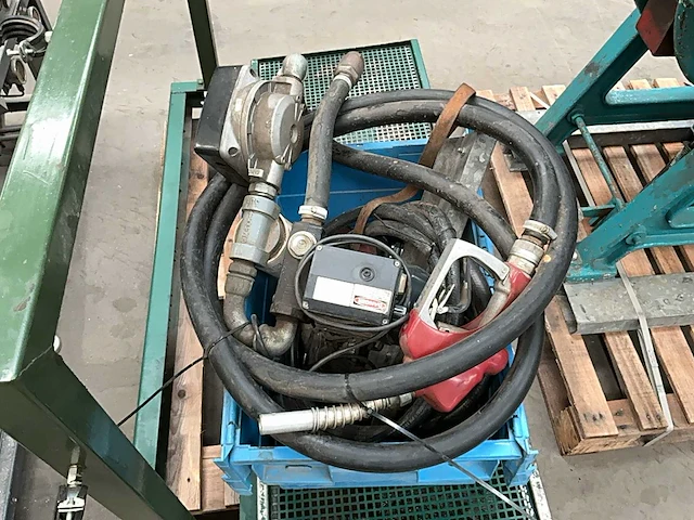 Brandstof vulstation - afbeelding 5 van  5
