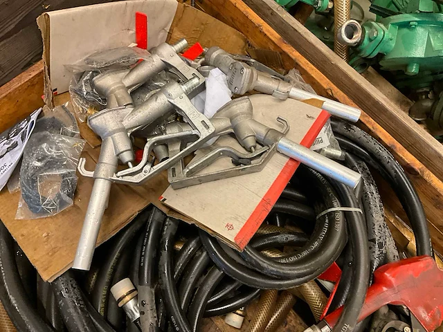 Brandstofpomp onderdelen - afbeelding 4 van  7