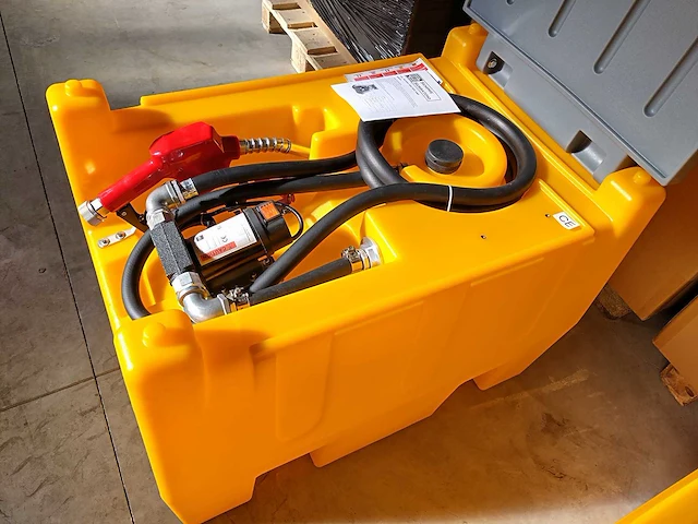 Brandstoftank 250 liter - afbeelding 4 van  7