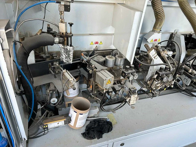 Brandt - 2013 - kdf 220 - kantenlijmmachines - afbeelding 4 van  25