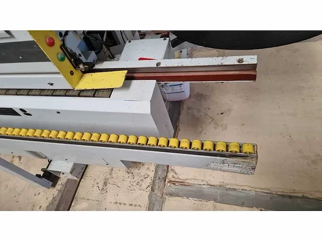 Brandt edgebander kd 68 cf kantaanlijmmachine - afbeelding 8 van  15