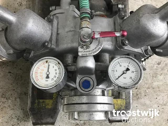 Brandweerpomp - afbeelding 4 van  5