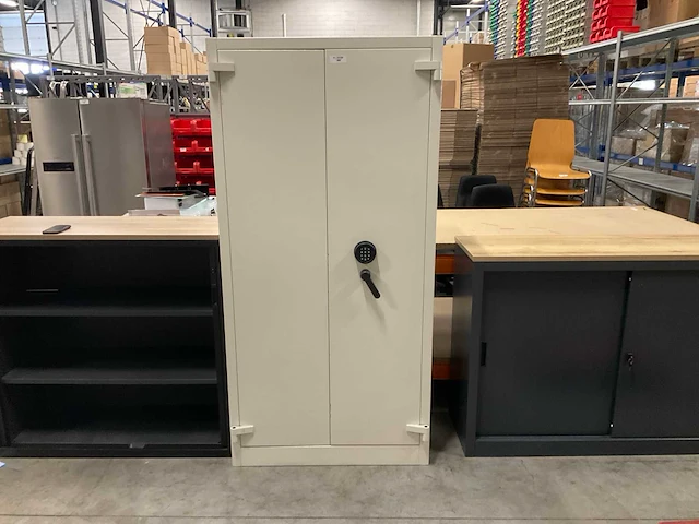 Brandwerende kast - afbeelding 2 van  3