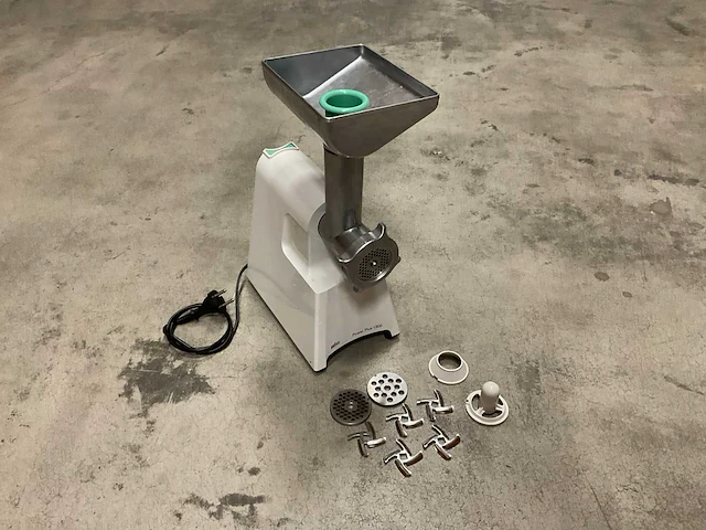 Braun power plus 1300 vleesmolen - afbeelding 1 van  3
