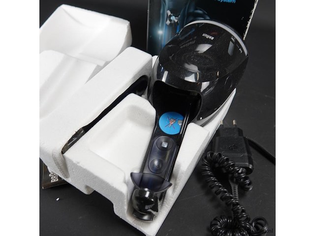 Braun series 3 shaver - afbeelding 2 van  5