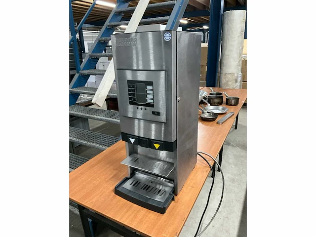 Bravilor 8.020.200.11021 koffiemachine - afbeelding 2 van  7