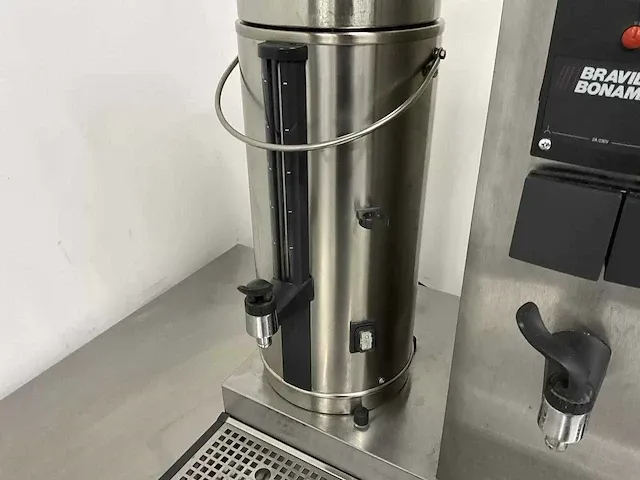 Bravilor bonamat - b 5 hw-021 - rondfilter koffiemachine - afbeelding 8 van  8
