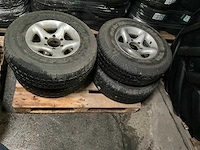 Bravo maxxis 751 autoband met velg (4x) - afbeelding 1 van  4