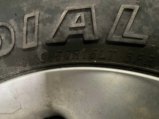 Bravo maxxis 751 autoband met velg (4x) - afbeelding 3 van  4