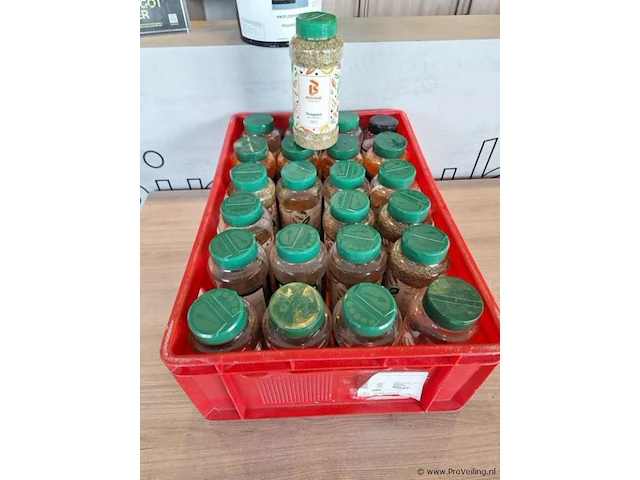 Bravour essentials kruiden, diverse soorten o.a. oregano, zwarte peper & tijm - afbeelding 1 van  7