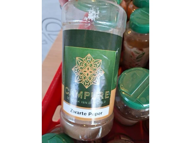 Bravour essentials kruiden, diverse soorten o.a. oregano, zwarte peper & tijm - afbeelding 3 van  7