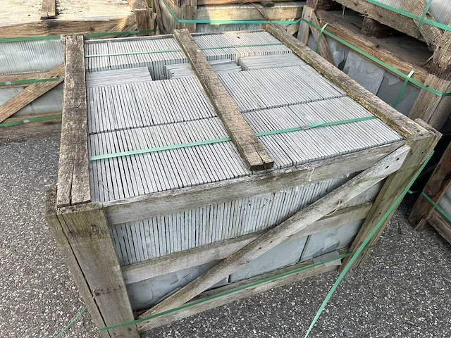 Braziliaanse leisteen 30x30x1 cm grey ca. 59 m² voor binnen en buiten-vloer en wand - afbeelding 5 van  8