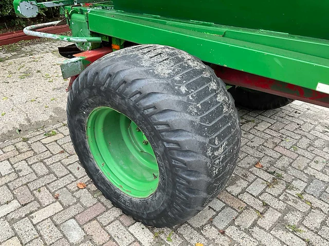 Bredal kunstmeststrooier / breedstrooier - afbeelding 11 van  21
