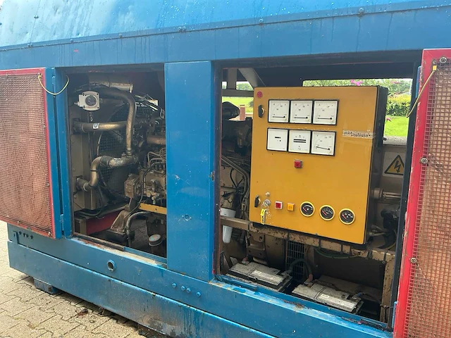 Bredenoord daf 620 noodstroomaggregaat - afbeelding 2 van  21