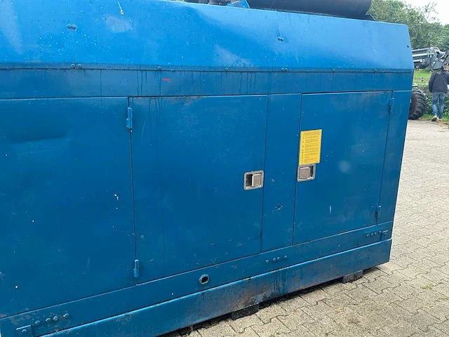 Bredenoord daf 620 noodstroomaggregaat - afbeelding 17 van  21