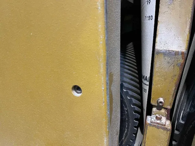Breedbandschuurmachine - afbeelding 7 van  17